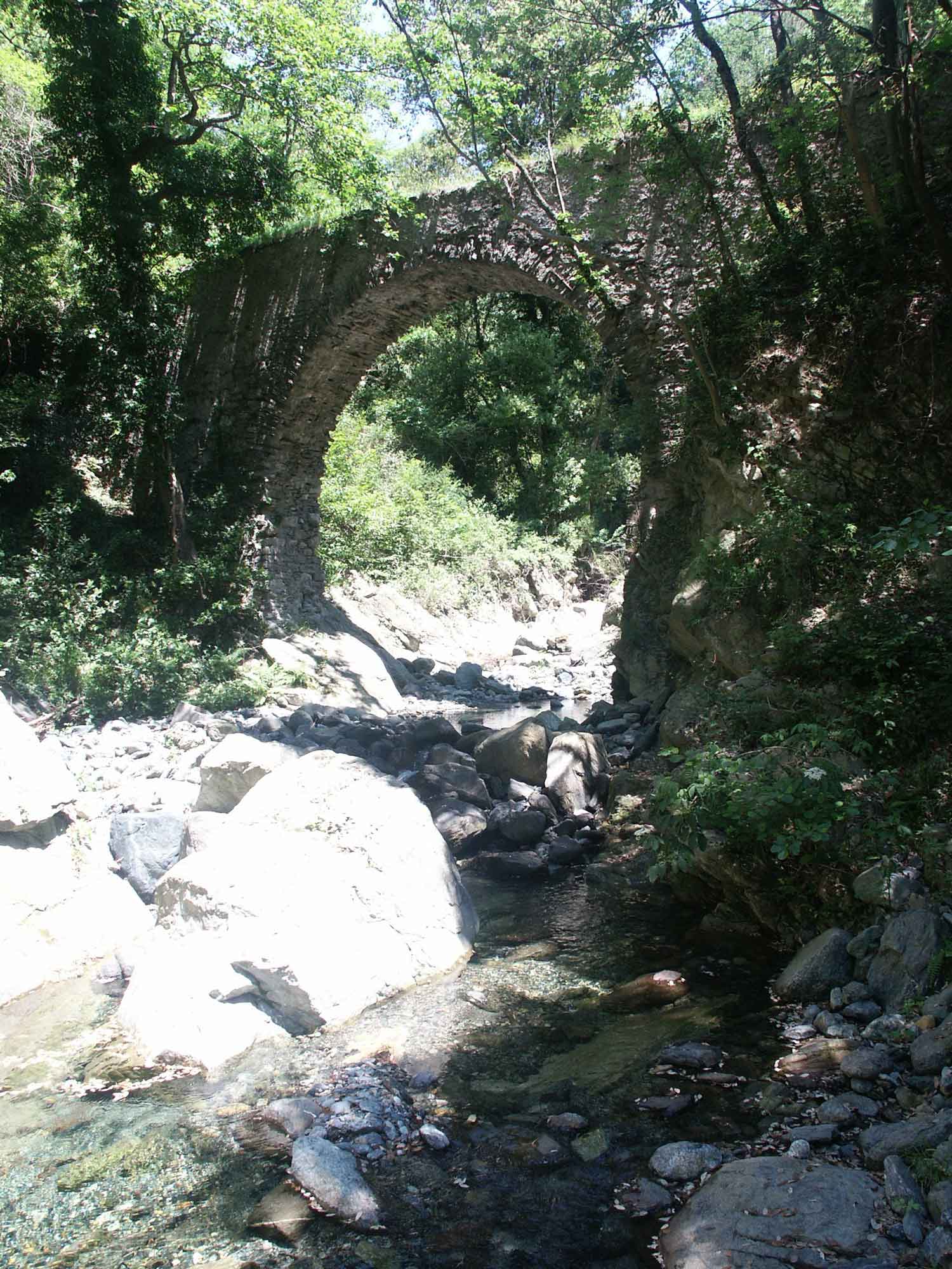 Valli-di-Liguria.jpg (311466 byte)
